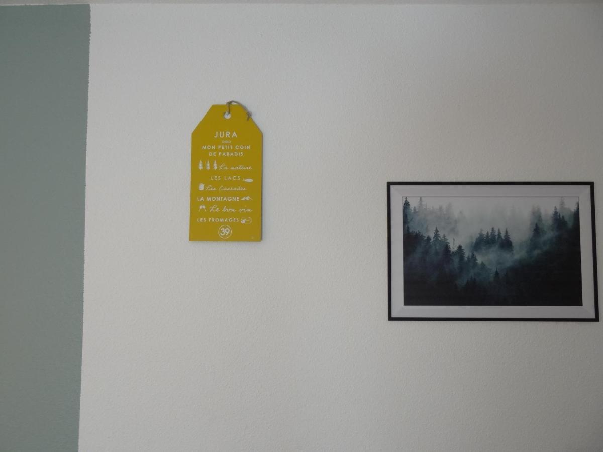 Appartement Au Coeur Du Village Avec Parking Prive Mijoux Bagian luar foto